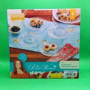 Pioneer Woman Appetizer Embossed Plates